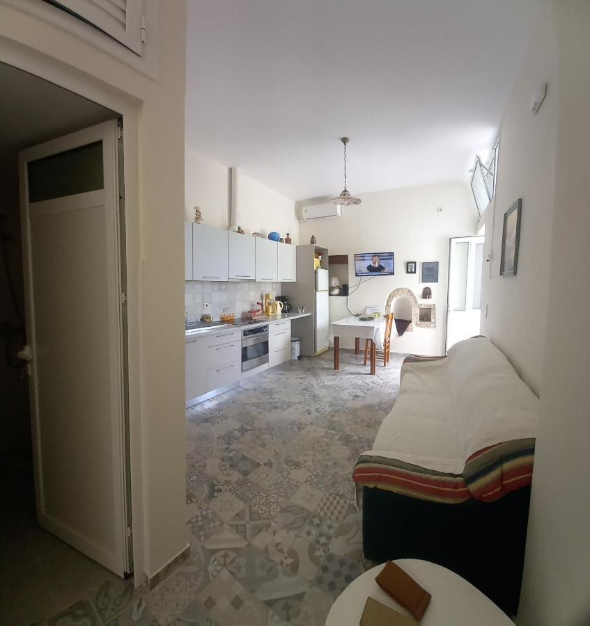 Erato Elafonisi Villa Agios Pandeleimon  ภายนอก รูปภาพ